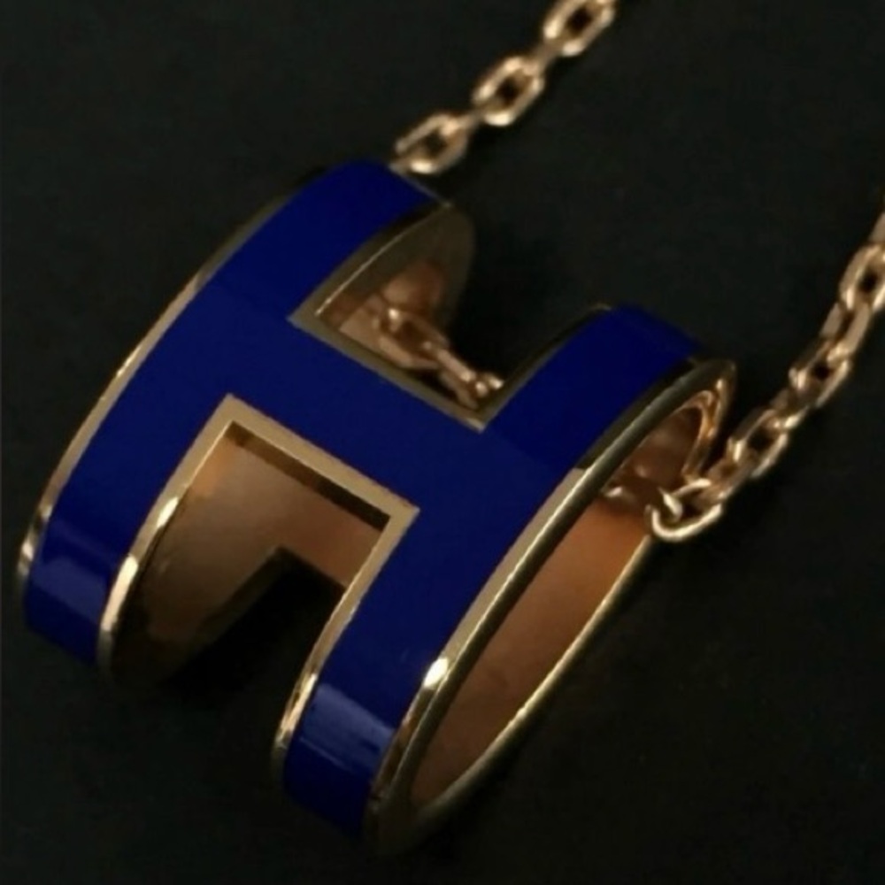 Hermes Pop H Necklace blue and Gold!